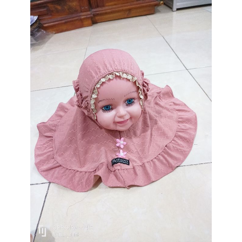 hijab baby kerut dahi