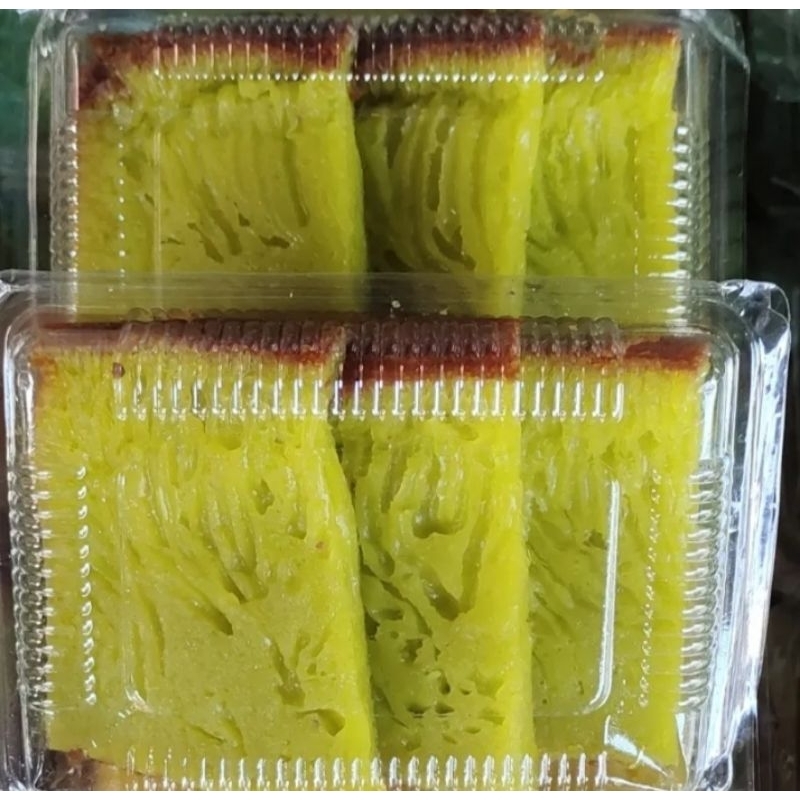 

bika ambon pandan/kue sebox isi 3pc