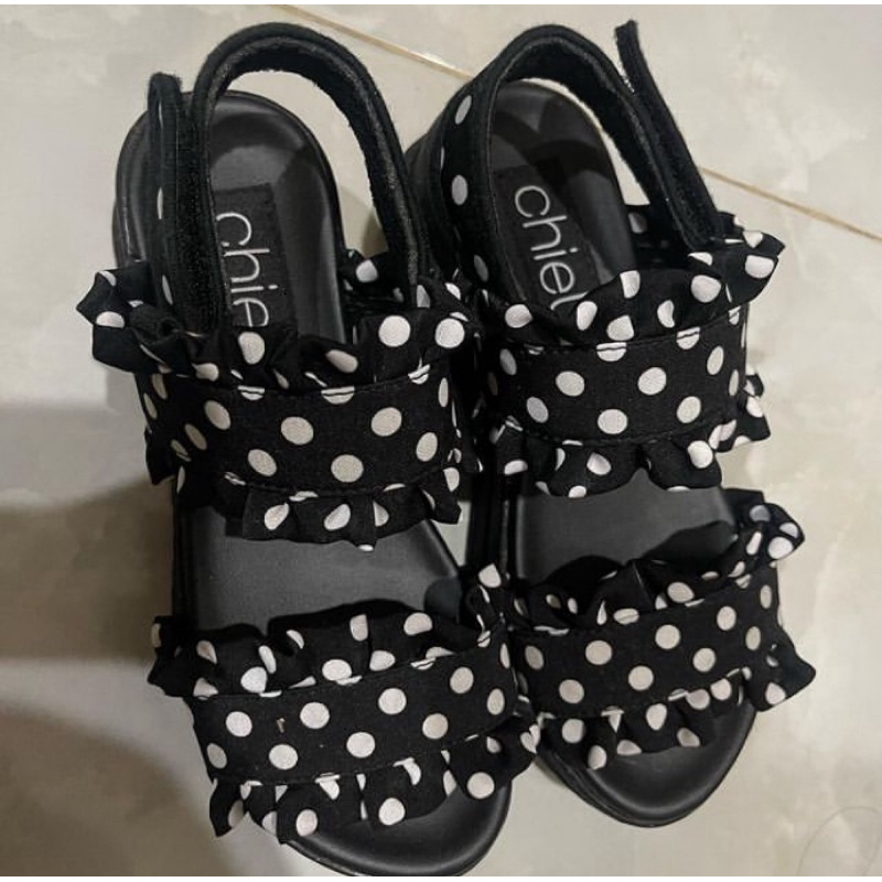 Chiel Shoes - Preloved sendal sepatu