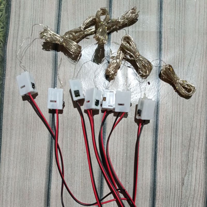 Lampu led layangan Kedap Kedip Plus  Kabel  (Belum temasuk  Baterai)