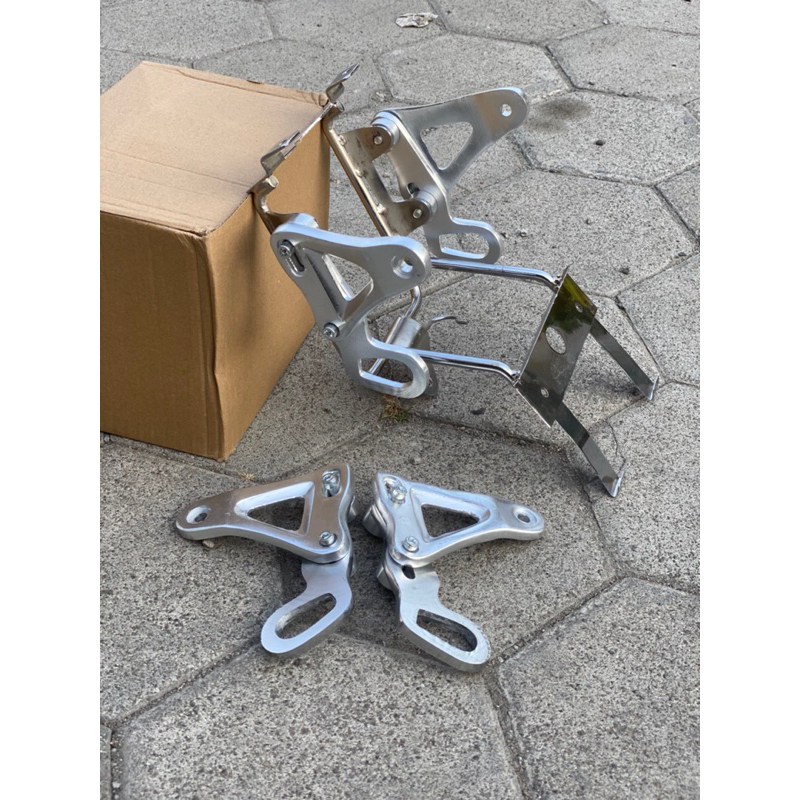 breket lampu ninja ss r kupingan cnc