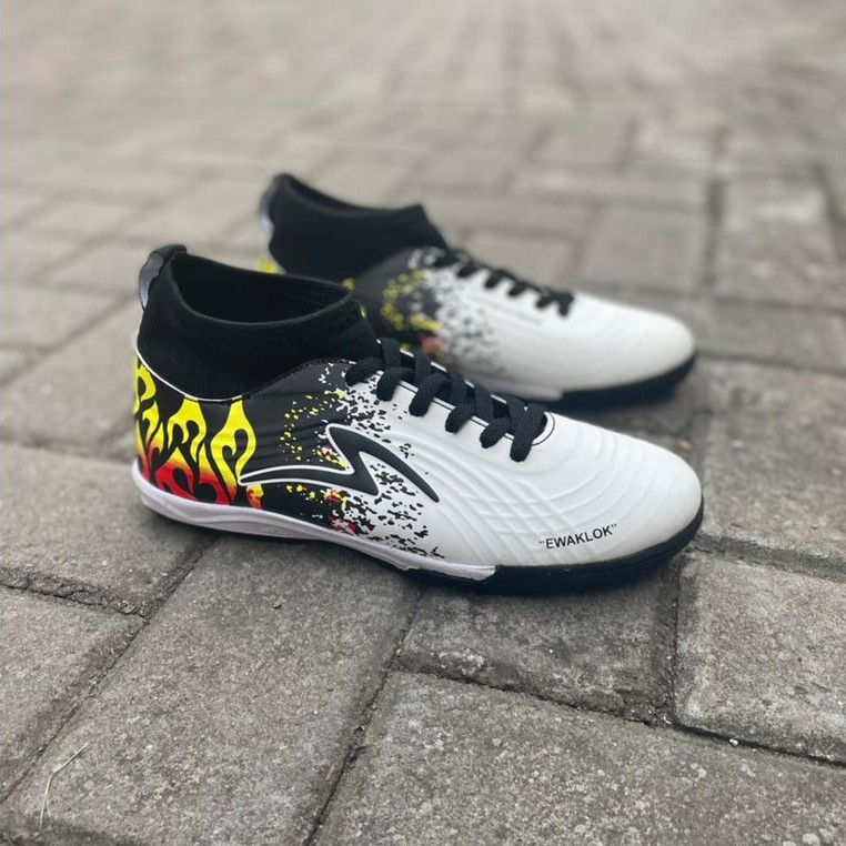 Sepatu Futsal Specs Boots Ewaklok Spyder Putih Premium