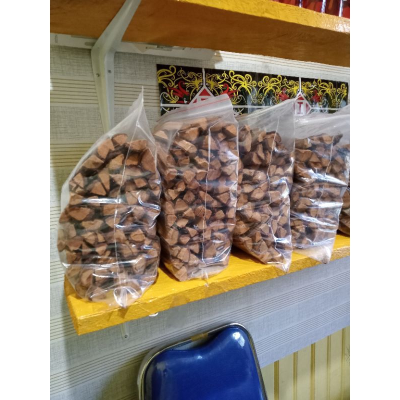 AKAR BAJAKAH MERAH KALALAWIT. BAJAKAH MERAH KALALAWIT. BAJAKAH MERAH ASLI KALIMANTAN. BAJAKAH MERAH 