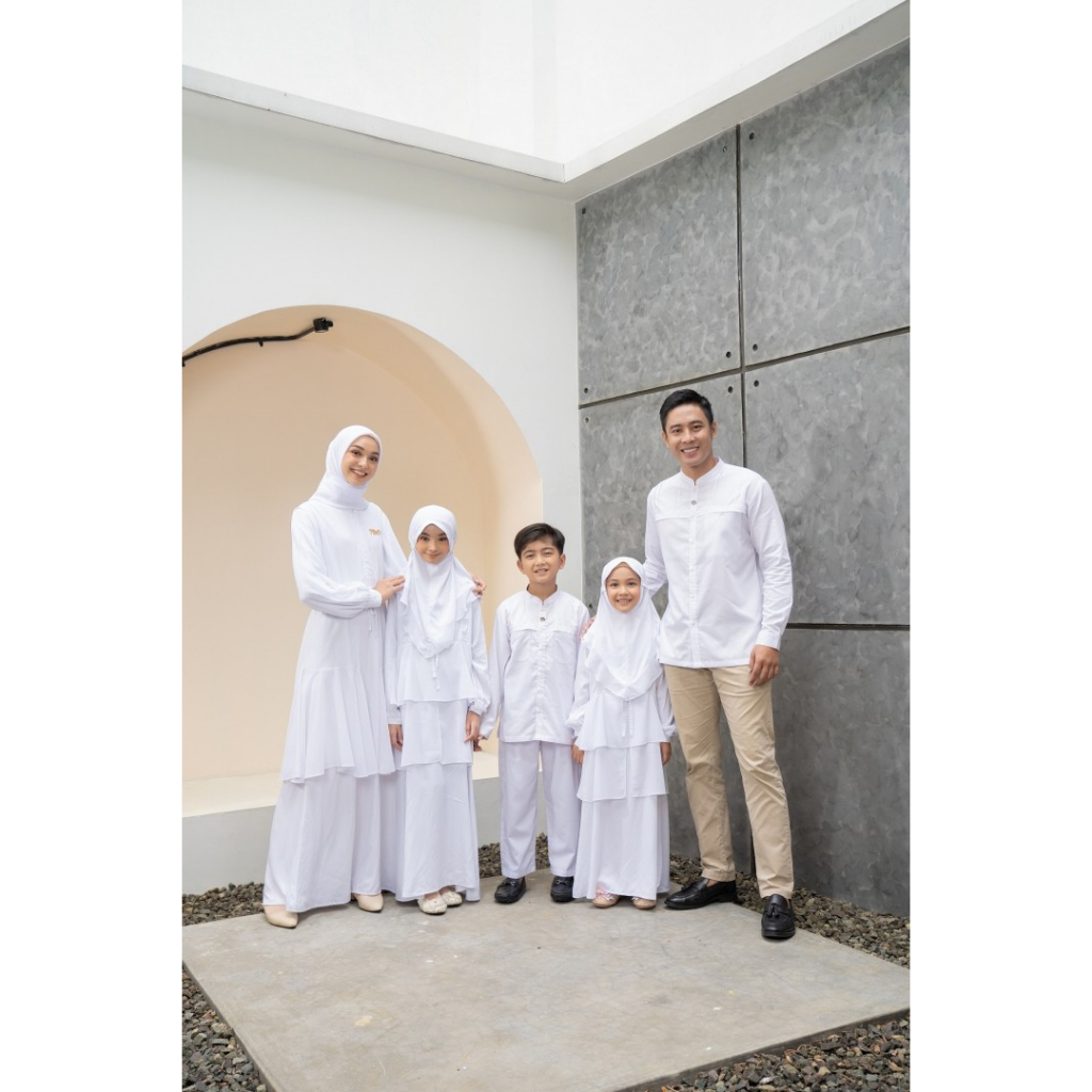 MECCA SARIMBIT BROKEN WHITE BY NIBRAS