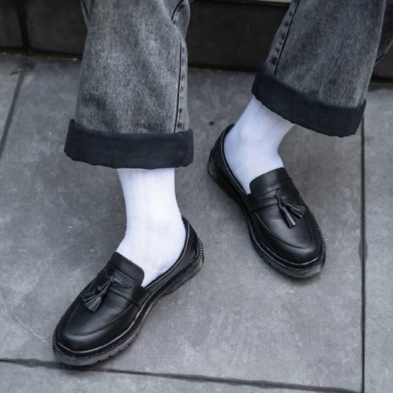 Loafers Docmart Hitam Pria Wanita Dr Martens Kasual Formal