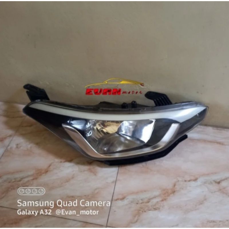 Headlamp lampu depan hyundai new i20 tahun 2016 2017 2018
