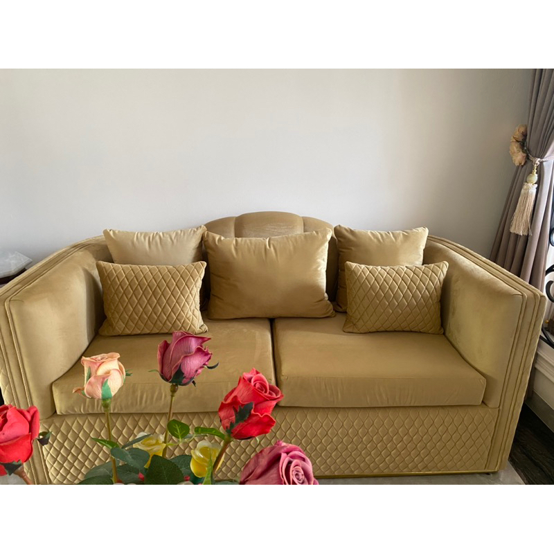 SOFA ARIANA | SOFA 3 SEATER | SOFA RUANG TAMU | LIVING ROOM SOFA | SOFA GOLD | SOFA KAIN BLUDRU | SO