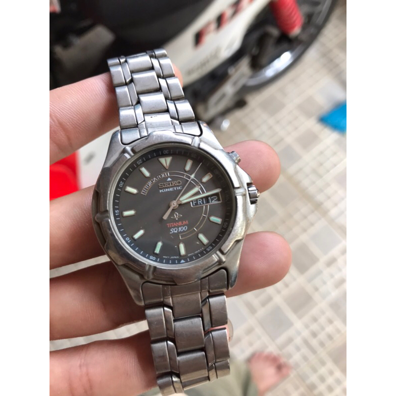 JAM TANGAN SEIKO KINETIC SQ100 TITANIUM