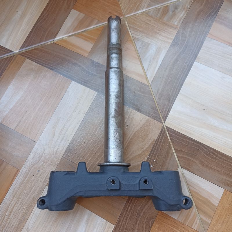 segitiga bawah shock depan T bawah stang Yamaha Nouvo Z nouvo lele old Original