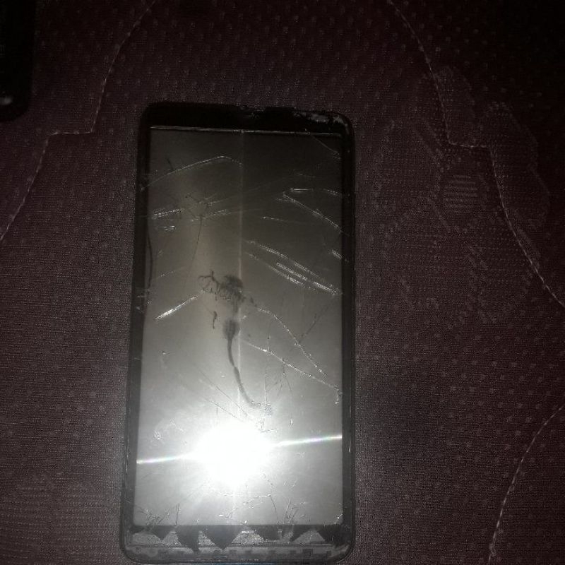 hp maxtron s8 2020 rusak buat kanibalan hp minus/gambling