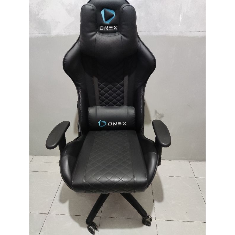 kursi gaming ONEX