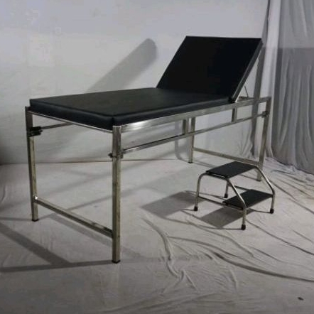 Meja Periksa Knock down Stainless