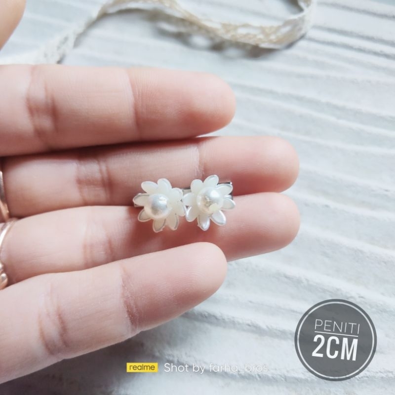 Bros dagu kecil bunga mini hijab jilbab peniti