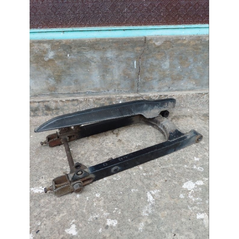 SWING ARM MEGAPRO HIU PRIMUS ORIGINAL.