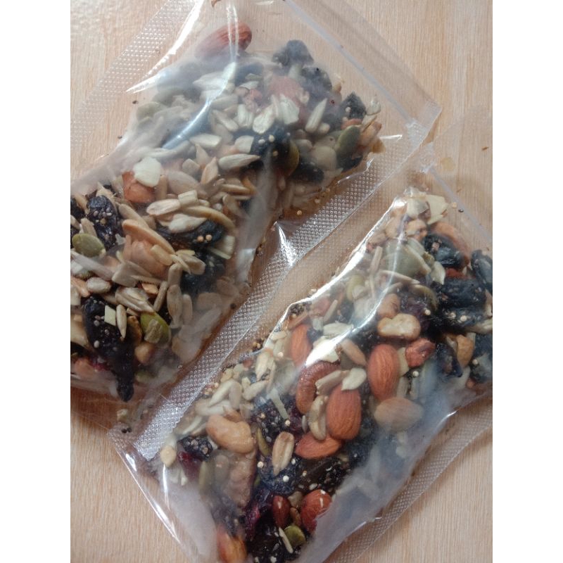 

GRANOLA 100g