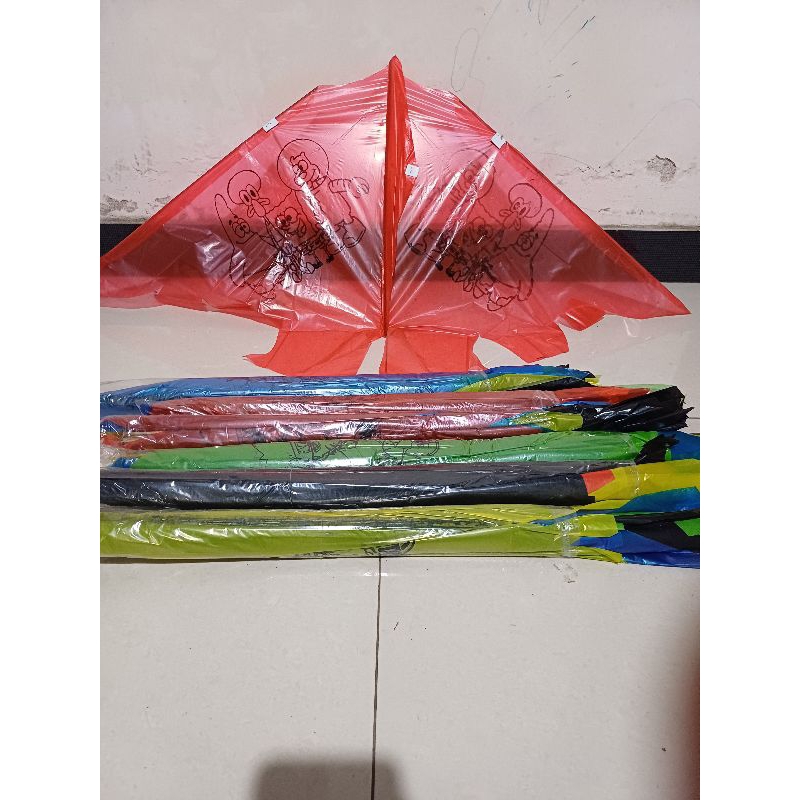 Layangan inul/kelelawar