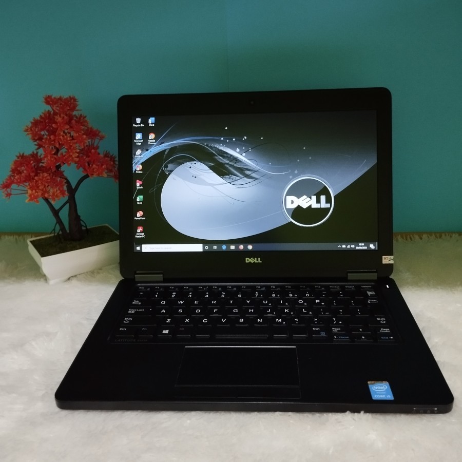 Laptop DELL 5250 Core I5 Gen 5 8/256 Slim Murah kualitas Terjamin