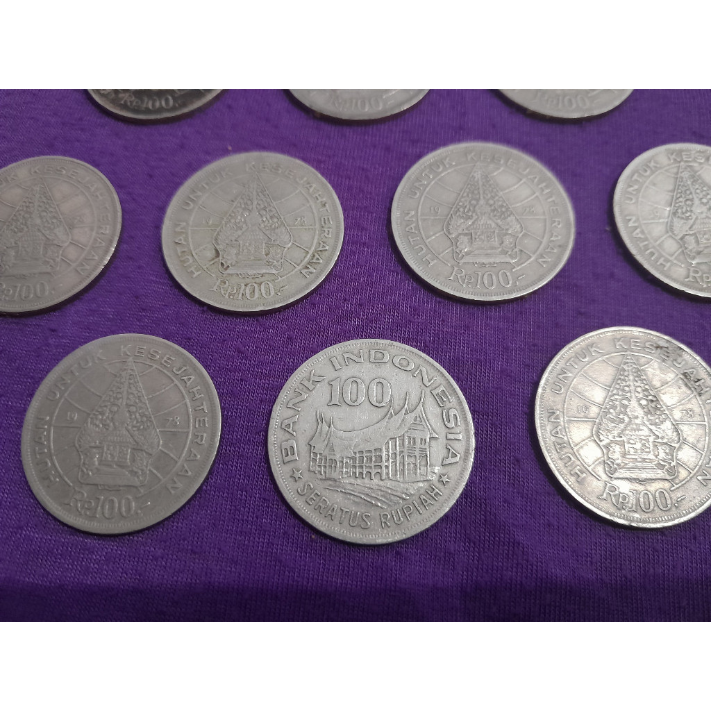 Koin kuno lama 100 Rupiah tahun 1978 wayang