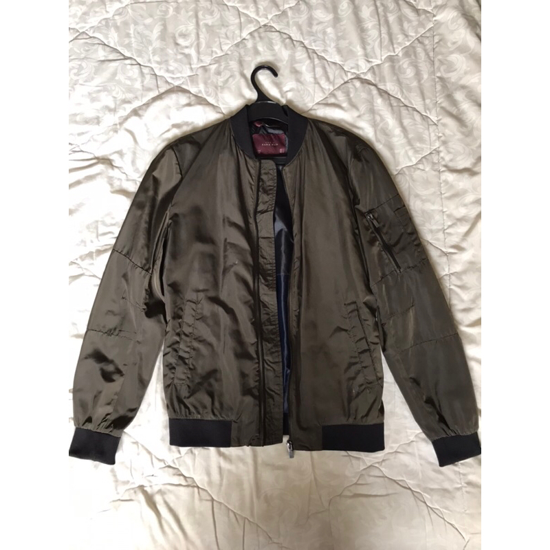 Jaket bomber Zara Olive Green (Size S)