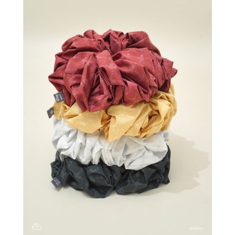 Buttonscarves x Disney Jubilation Series Kunciran Cepol Konde Kerudung Hijab Ciput