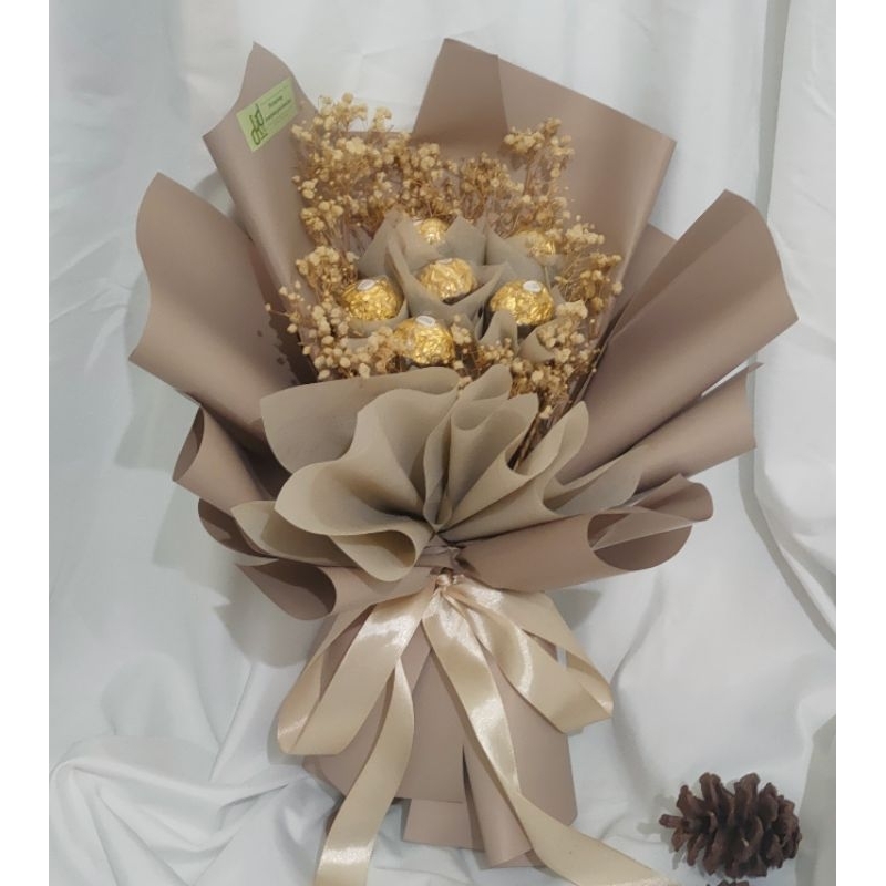 

bouquet ferrero Rocher/ buket coklat ferrero