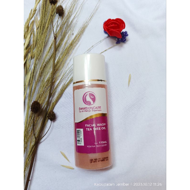 FACIAL WASH TEA TREE OIL