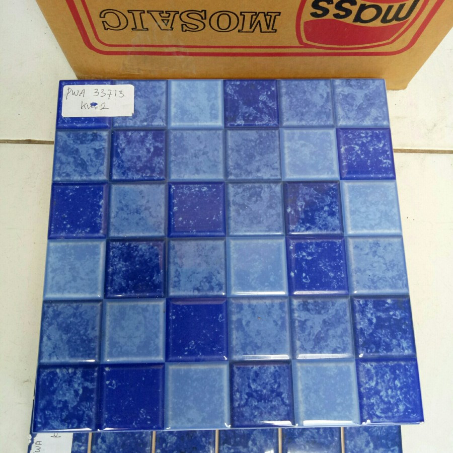 Roman Type PWA 33713 Kw2 - Keramik Kolam Renang Mewah