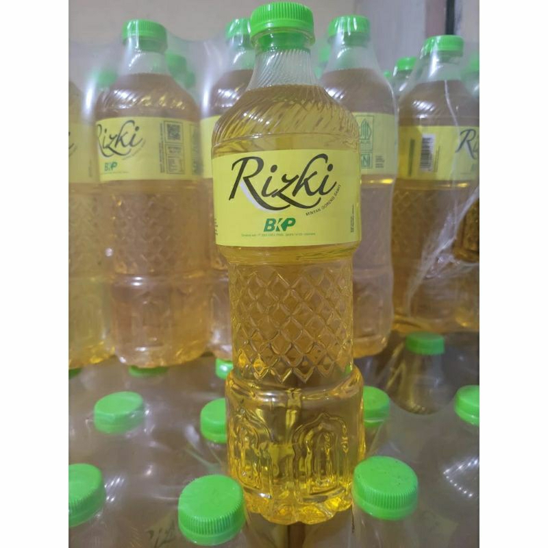 

minyak Rizki 900 ML