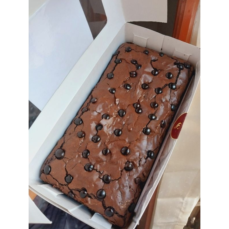 

Fudgy brownies bronis panggang coklat shiny CHOCOCHIP 20x10cm