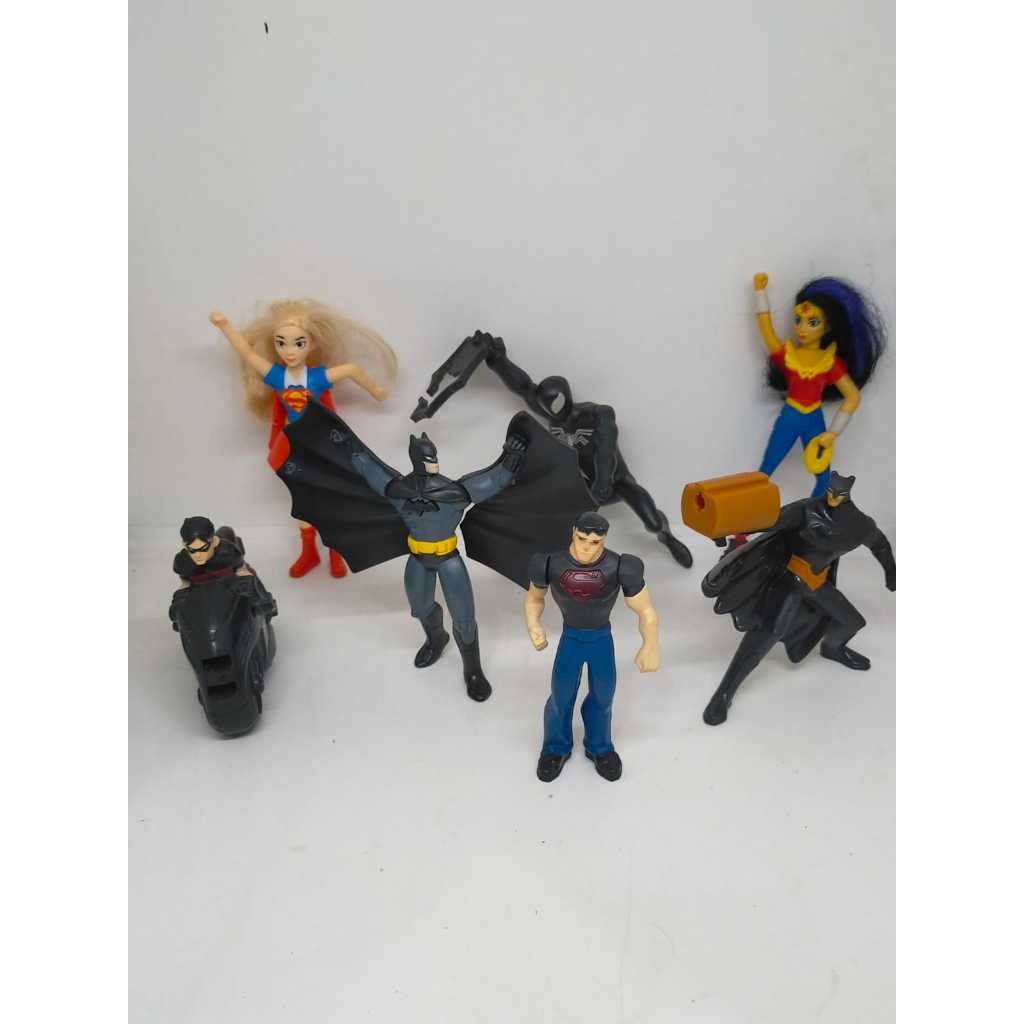 MCD MCDONALS HAPPY MEALS TOYS - HERO MARVEL DC COMICS