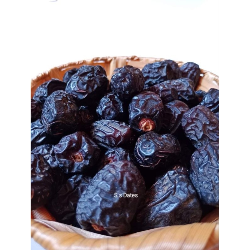 

kurma ajwa kurma nabi kemasan toples 500gr