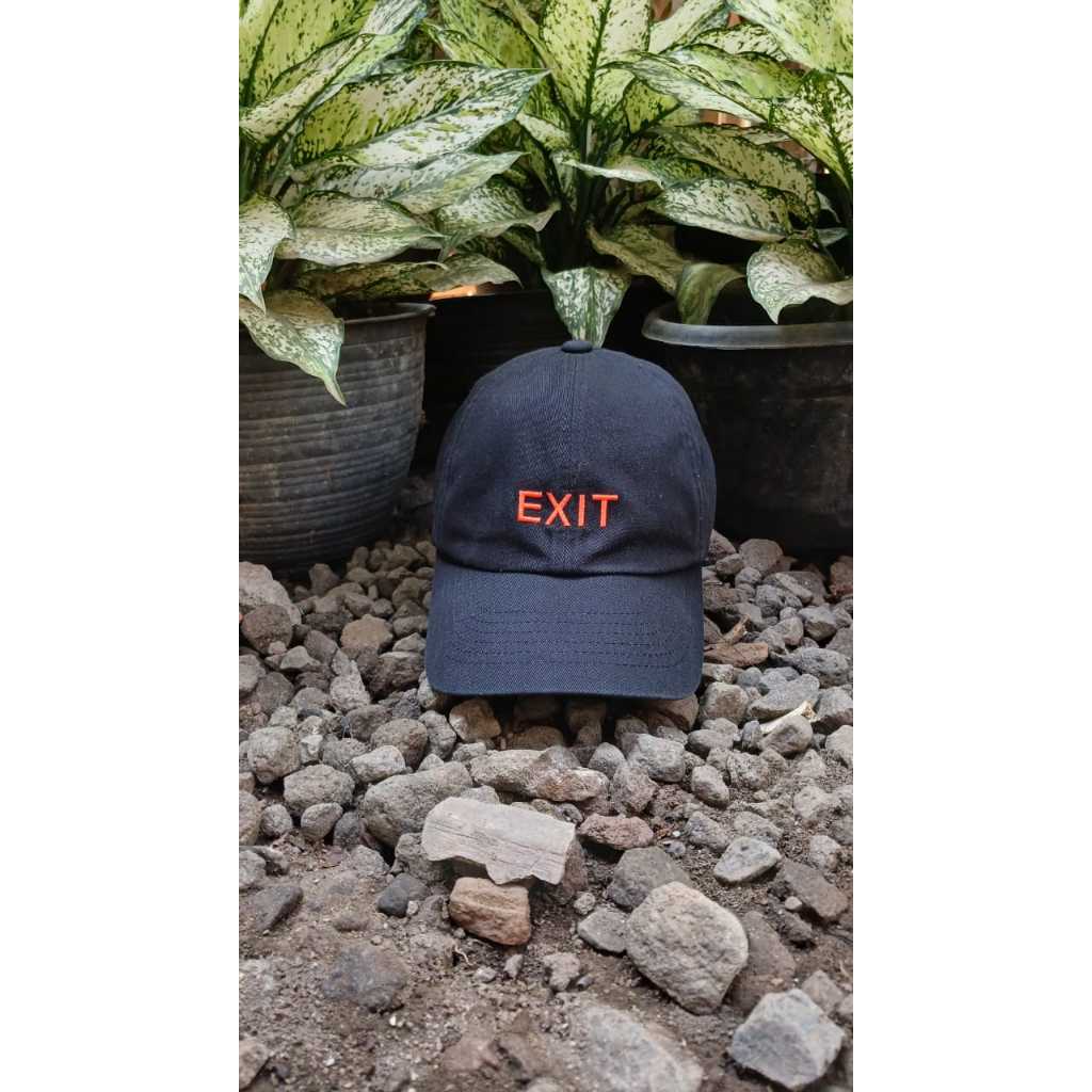 Topi Second Simple Caps Exit by Stereo Vinyls