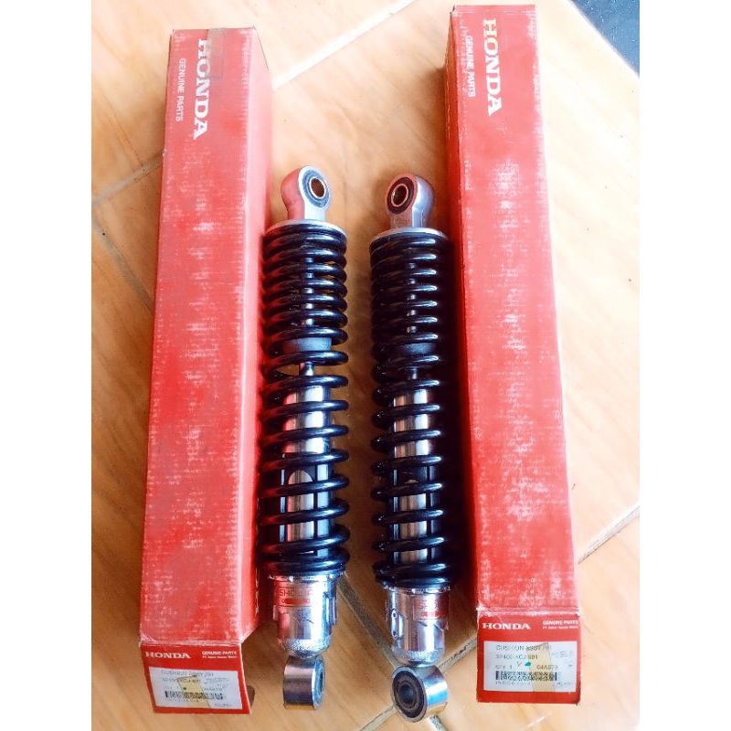 Shock Shockbreaker crom Crome Belakang Honda Tiger lawas Tiger 2000 Tilas Tiger lawas Tilam 1set 524