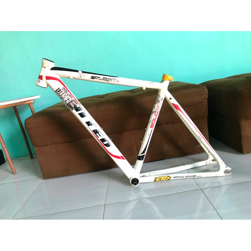 frame fixie soloist 72 alloy