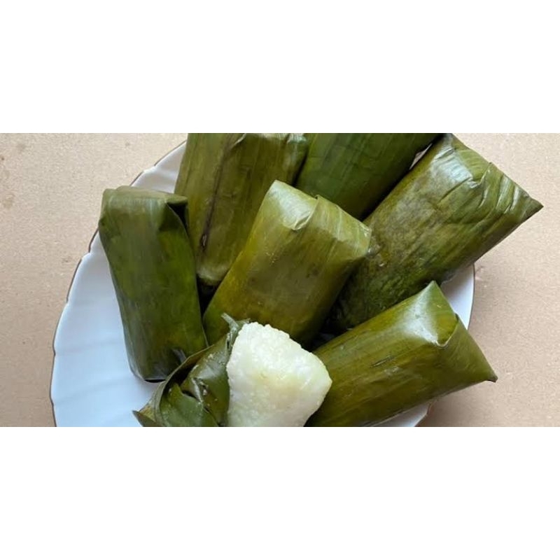 

Lontong Polos/Leupeut Tanpa Isi/Buras Isi 50 PCS - Resto Surabi Family Bandung