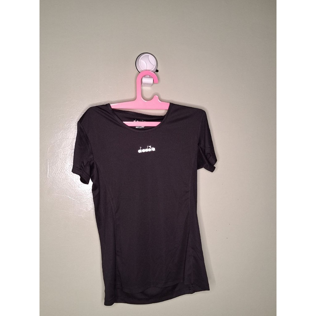 KAOS WANITA DIADORA DIAV6302187B 100% ORIGINAL