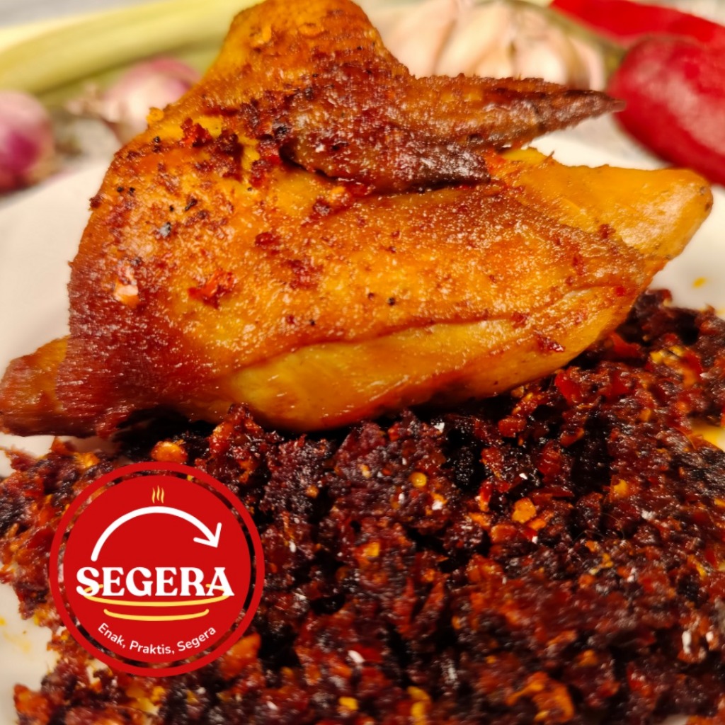 

AYAM BUMBU HITAM SEGERA SIAP GORENG