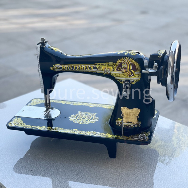 Mesin Jahit Tradisional Butterfly Lama