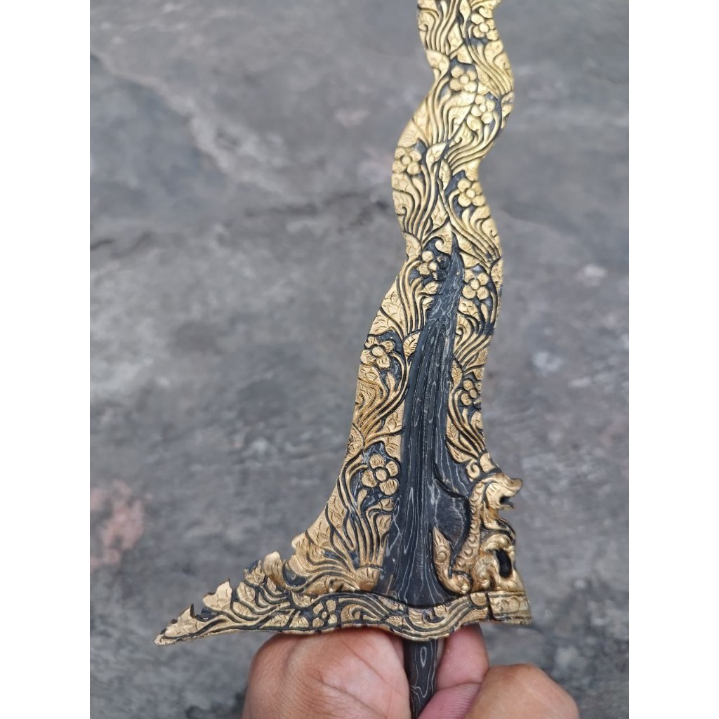 Keris Kinatah Singo Barong Kamarogan luk 13