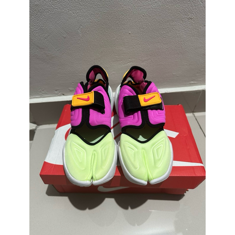 NIKE AQUA RIFT ORIGINAL 100%