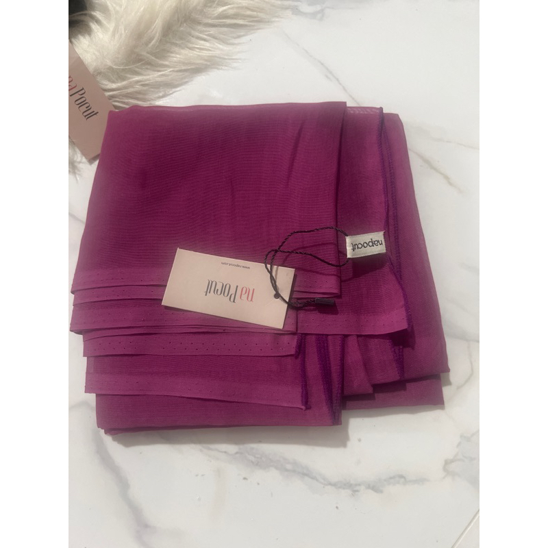 plain paris napocut