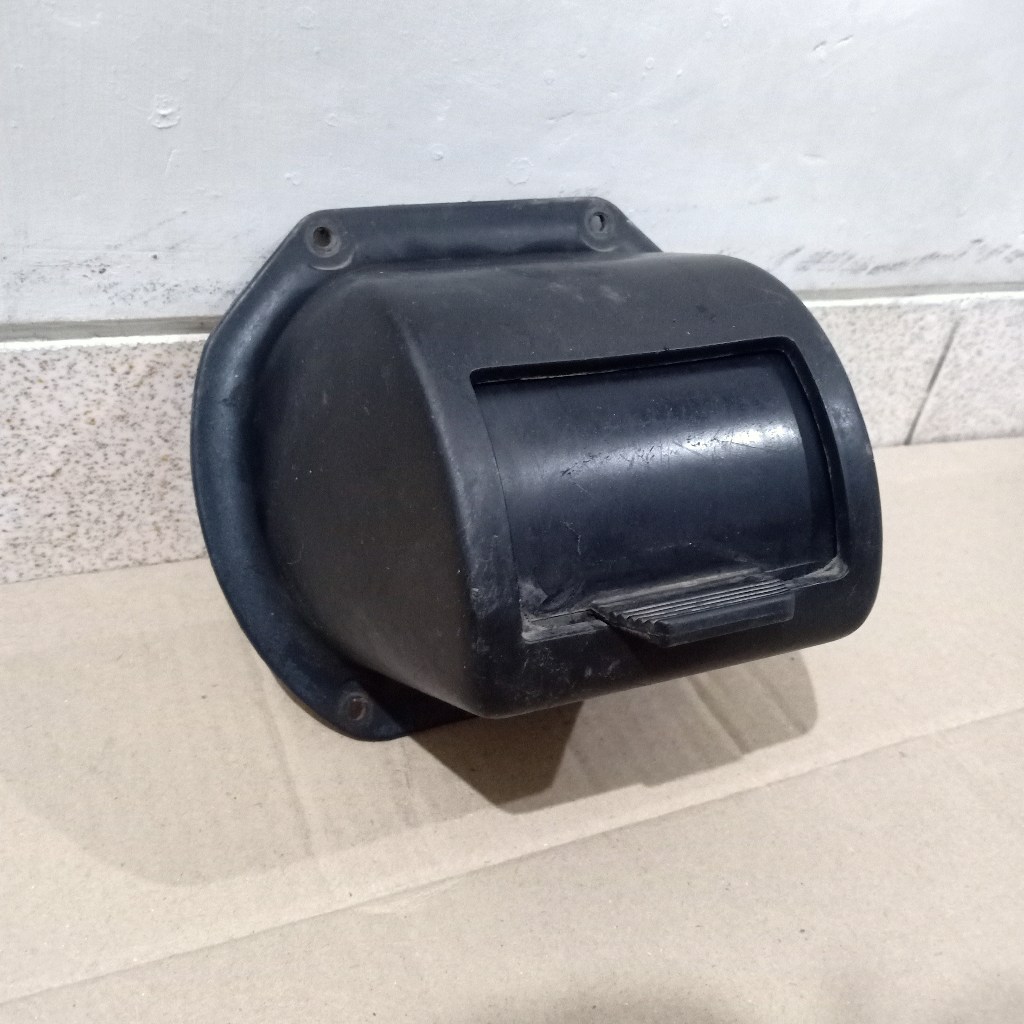 Batok Tutup Lampu Depan Suzuki Carry 1.0 Original Parts