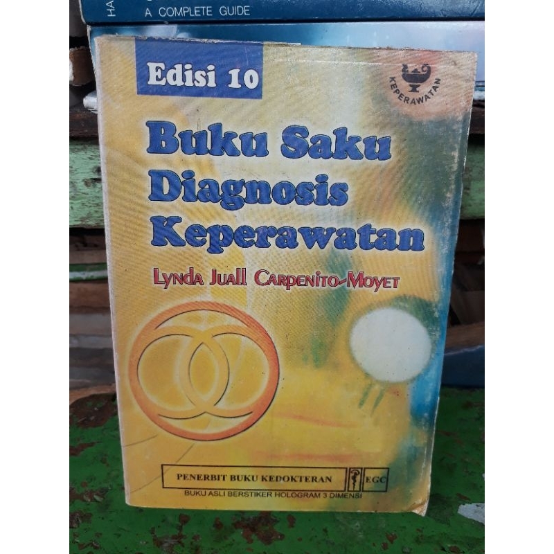 BUKU SAKU DIAGNOSIS KEPERAWATAN EDISI 10