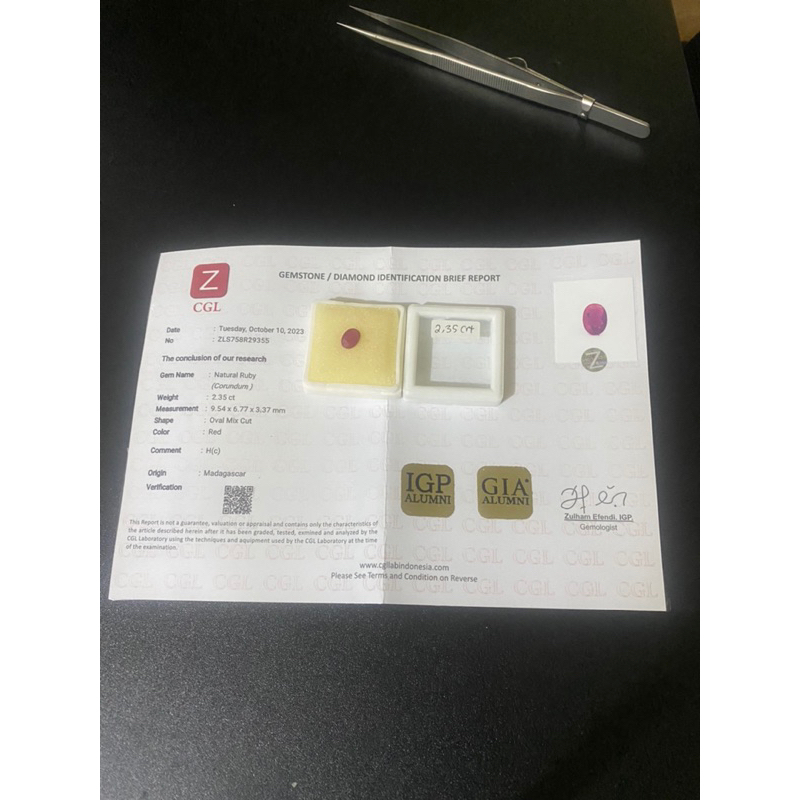 Natural Ruby Madagascar ( Corundum ) 2.35carat by CGL