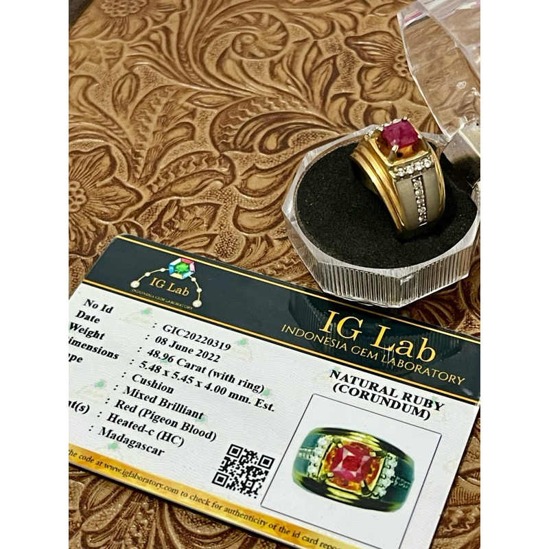 Batu Permata Natural Ruby Pigeon