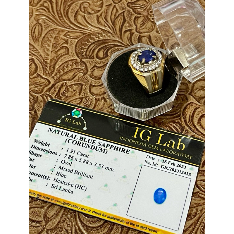 Batu Permata Natural Blue sapphire Corundum+ memo