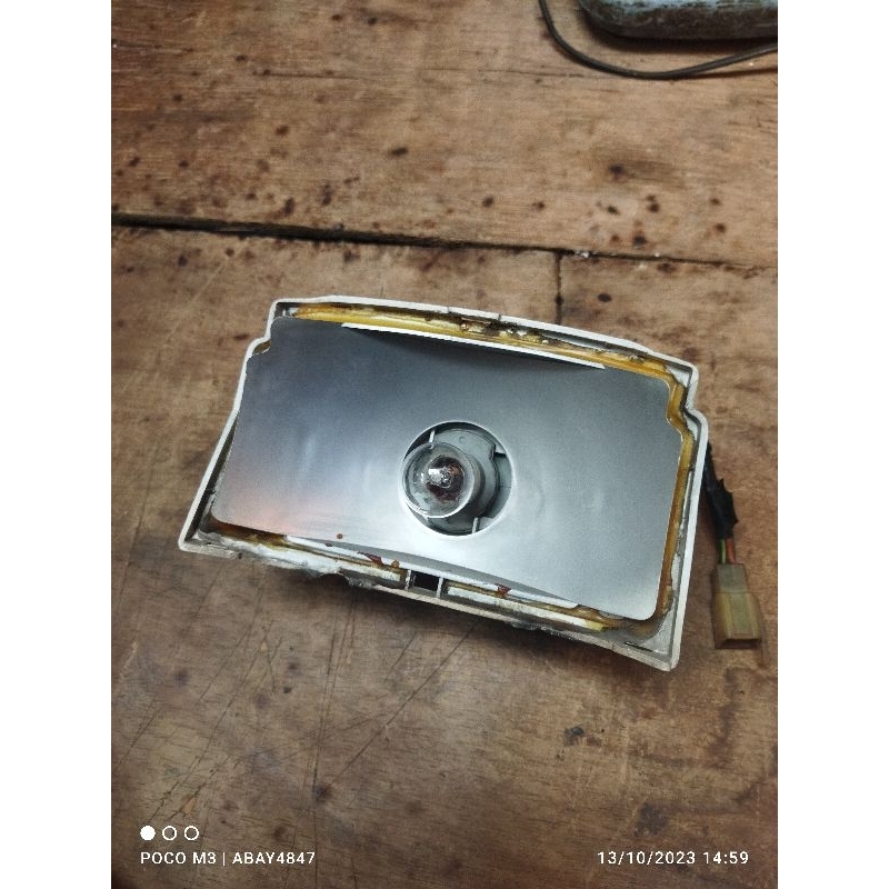lampu belakang breket lampu gl max gl pro ori
