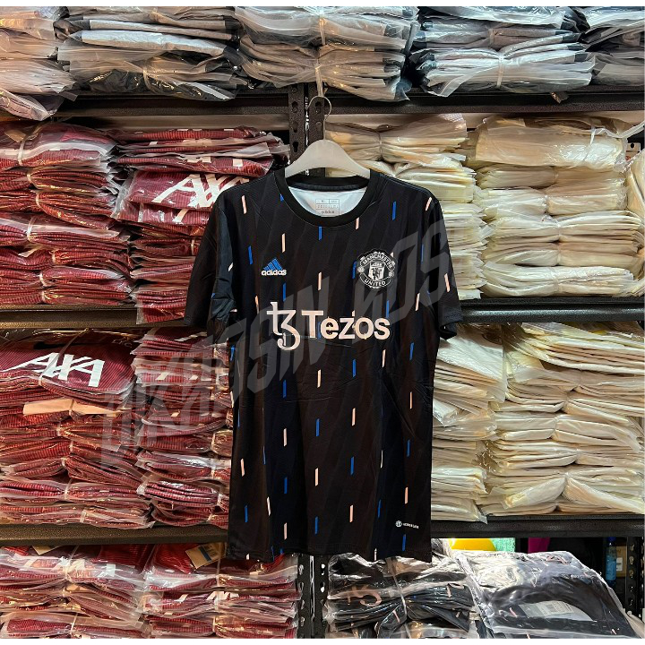 Jersey Manchester United Training Terbaru