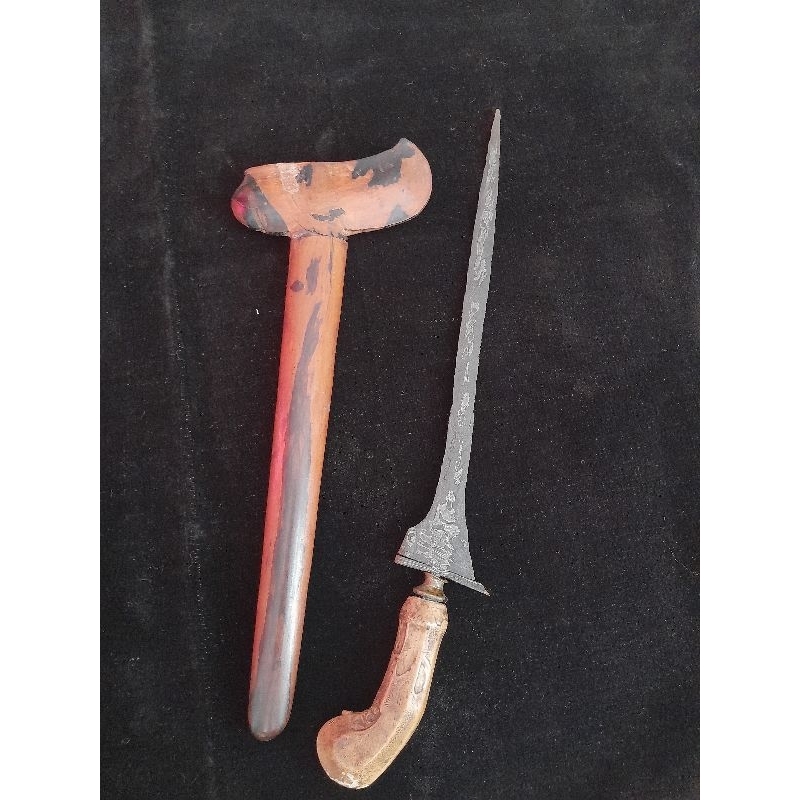 keris kuno pamor ombak segoro