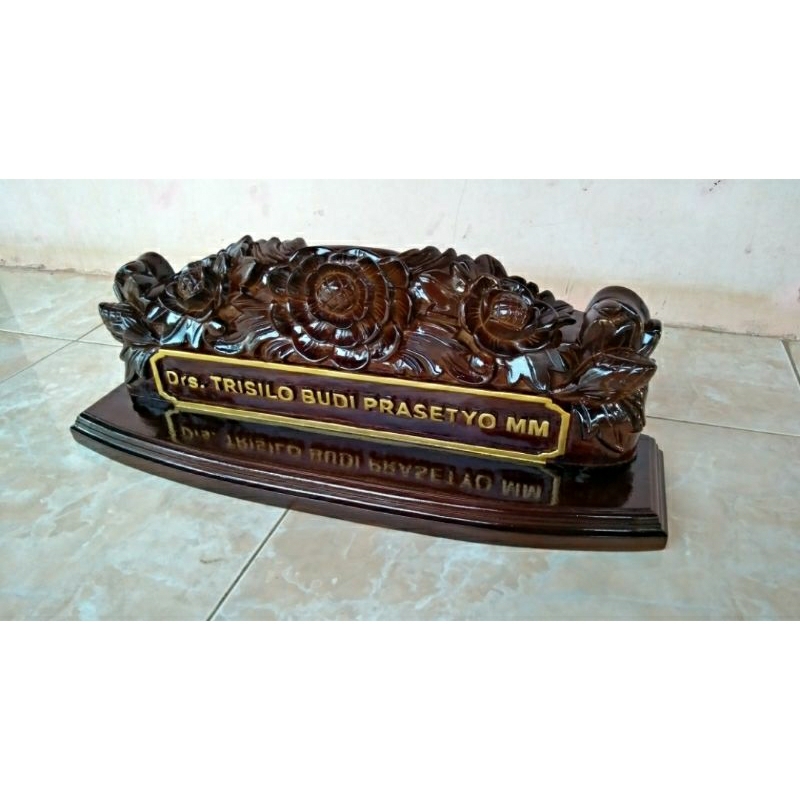 

papan nama meja ukir mawar